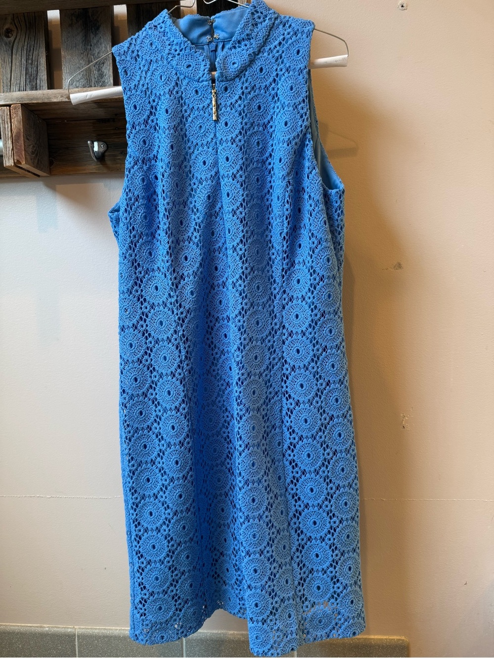 Lilly Pulitzer Sleeveless Crochet  Dress in Bright Blue